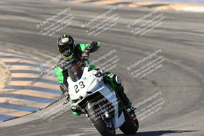 media/Dec-07-2025-CVMA (Sun) [[3e7d2de5dc]]/Race 7-Formula Lightweight Twins Shootout/